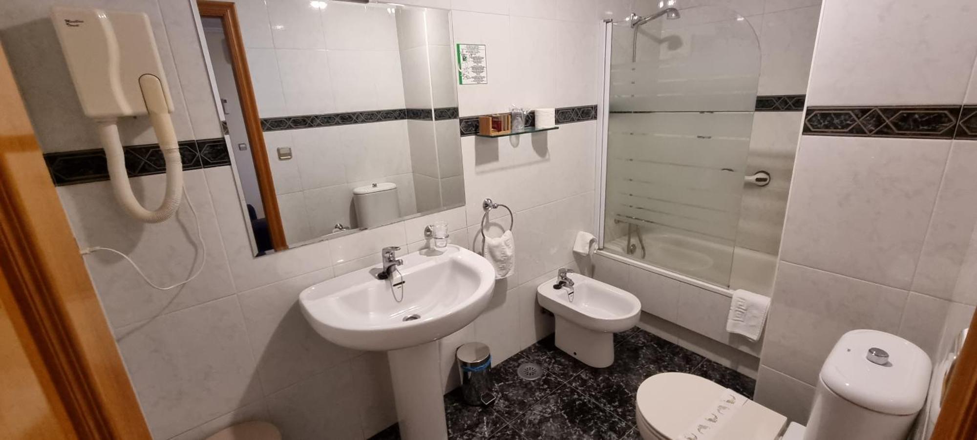 Standard Double Room,1659463073:JPEG